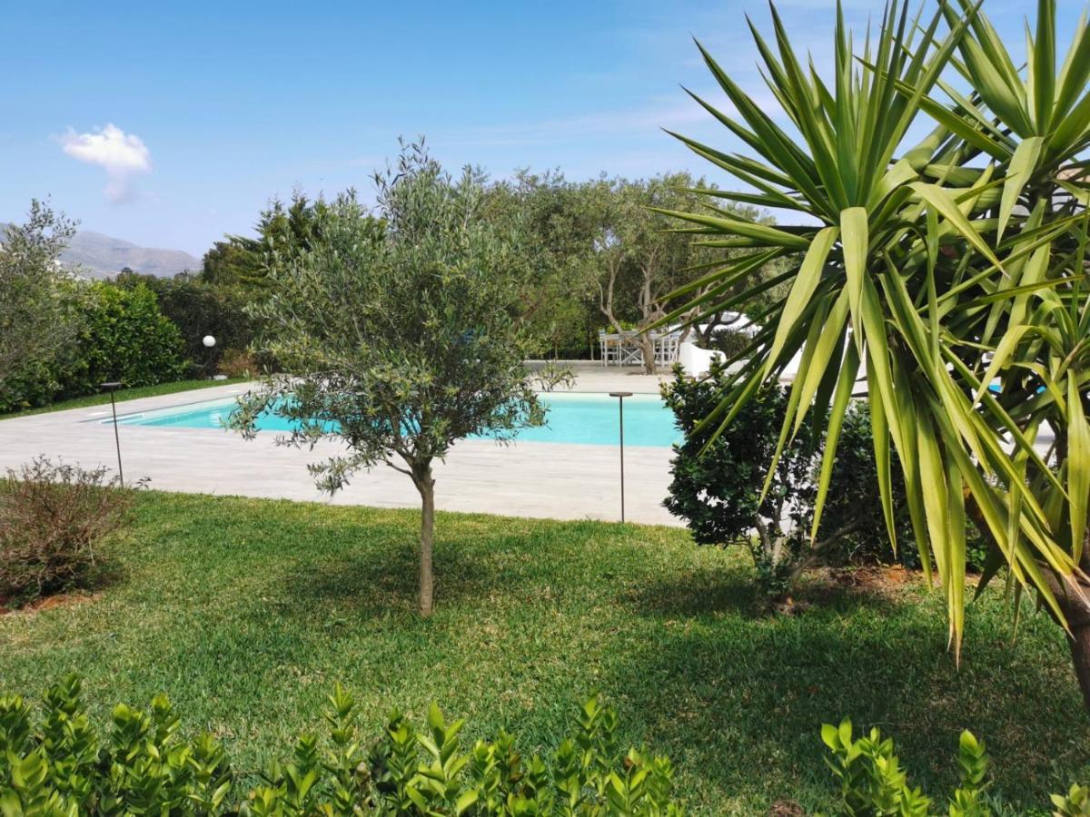 Villa Hibiscus Castellammare del Golfo Zewnętrze zdjęcie